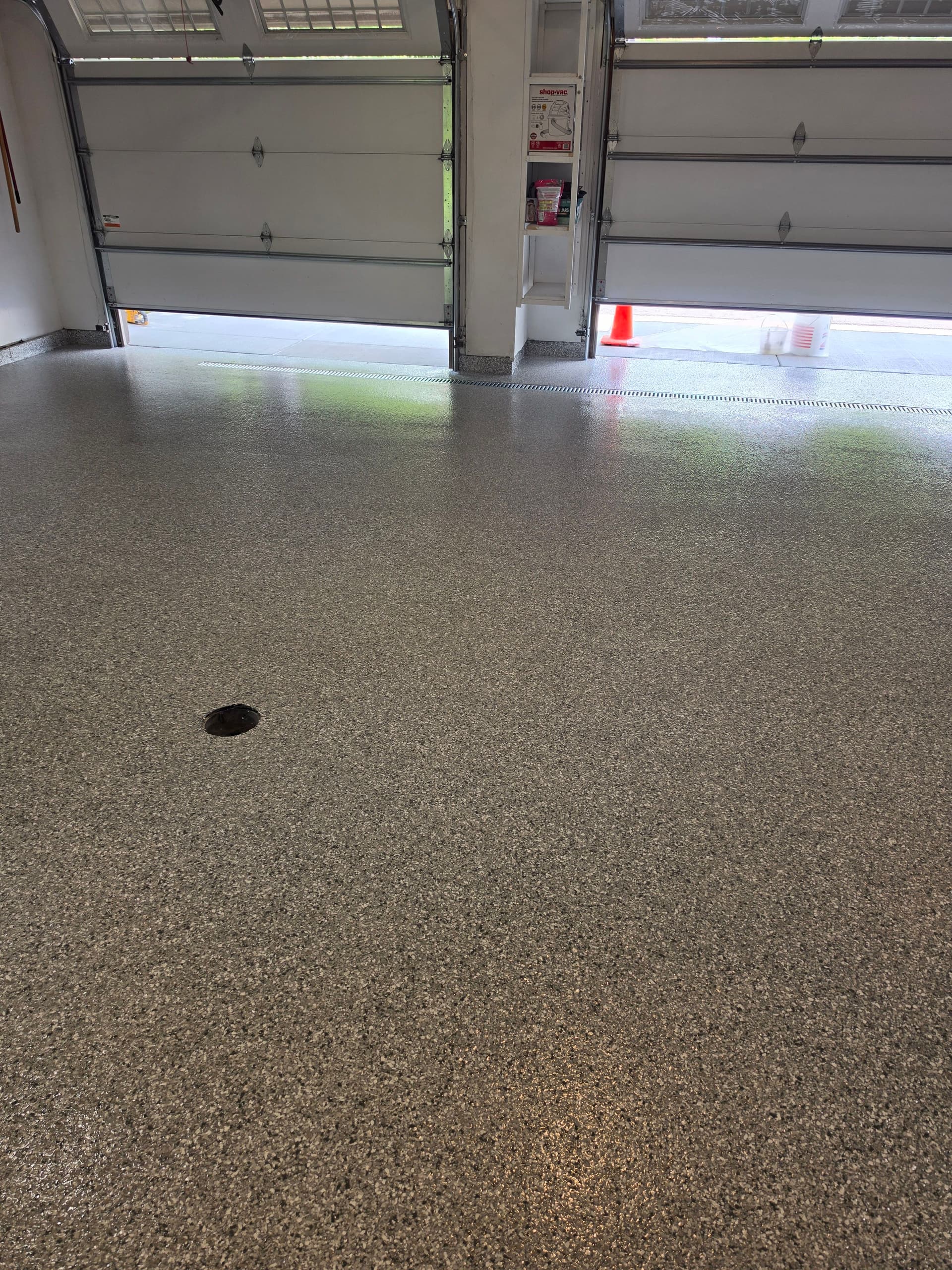 Gallery photos for Garage Drain, Apron, Sidewalk, and Floor Coating Done Right: Image #4