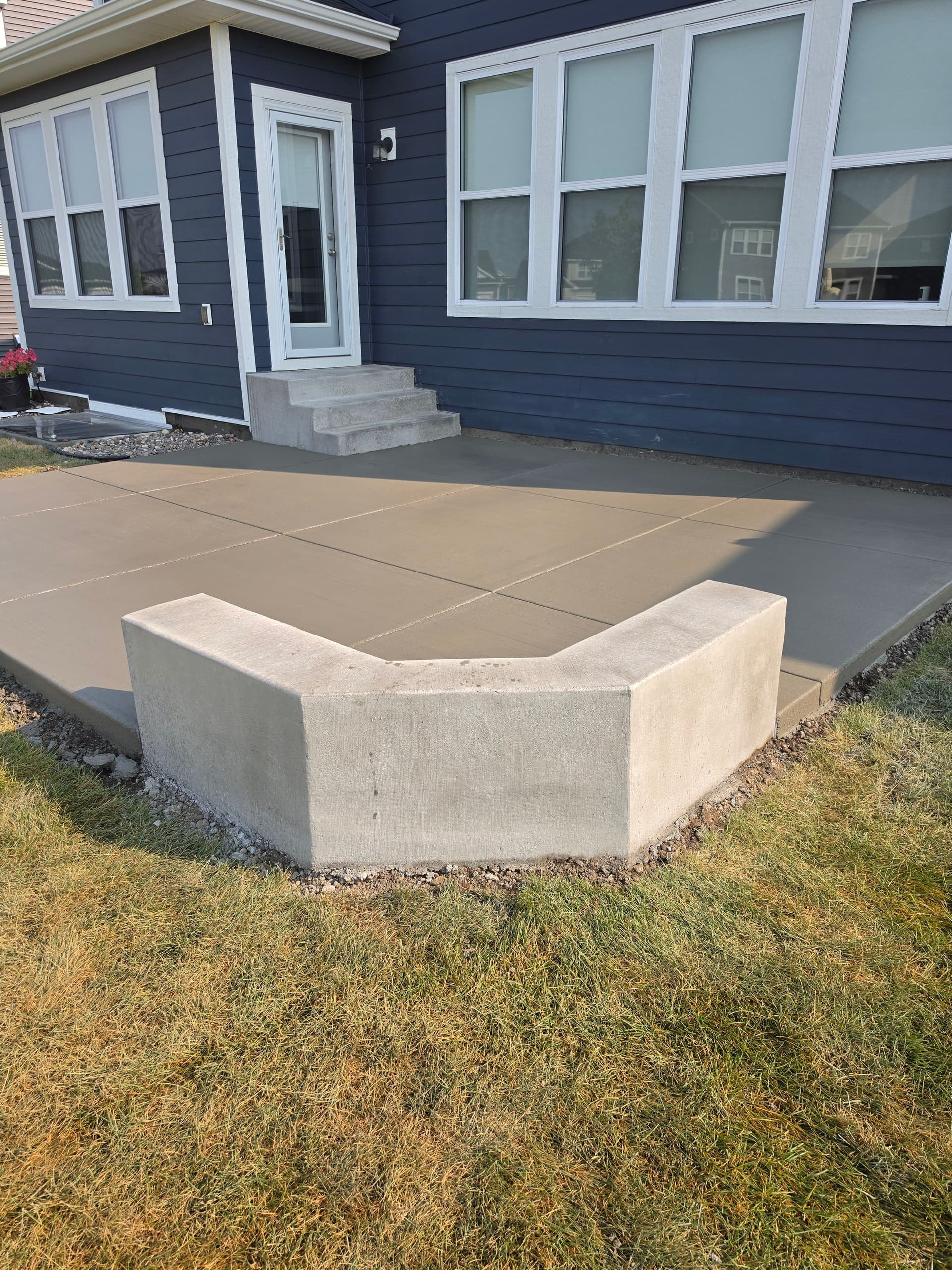 Gallery photos for Stamped Concrete Patios That Turn Backyards Into Usable Space: Image #9