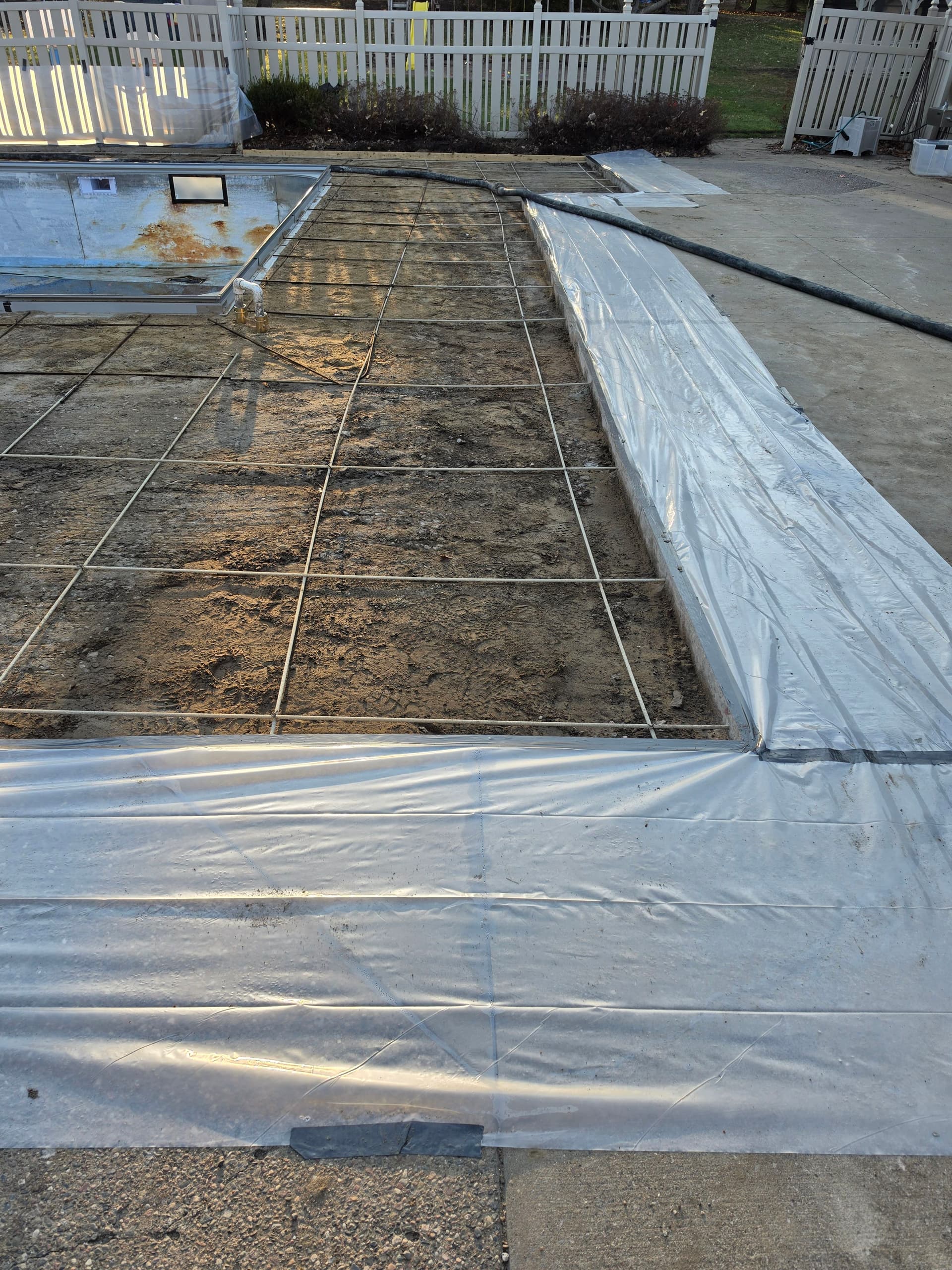 Gallery photos for Pool Deck Concrete Pour for Nassau Pools Start to Finish: Image #9