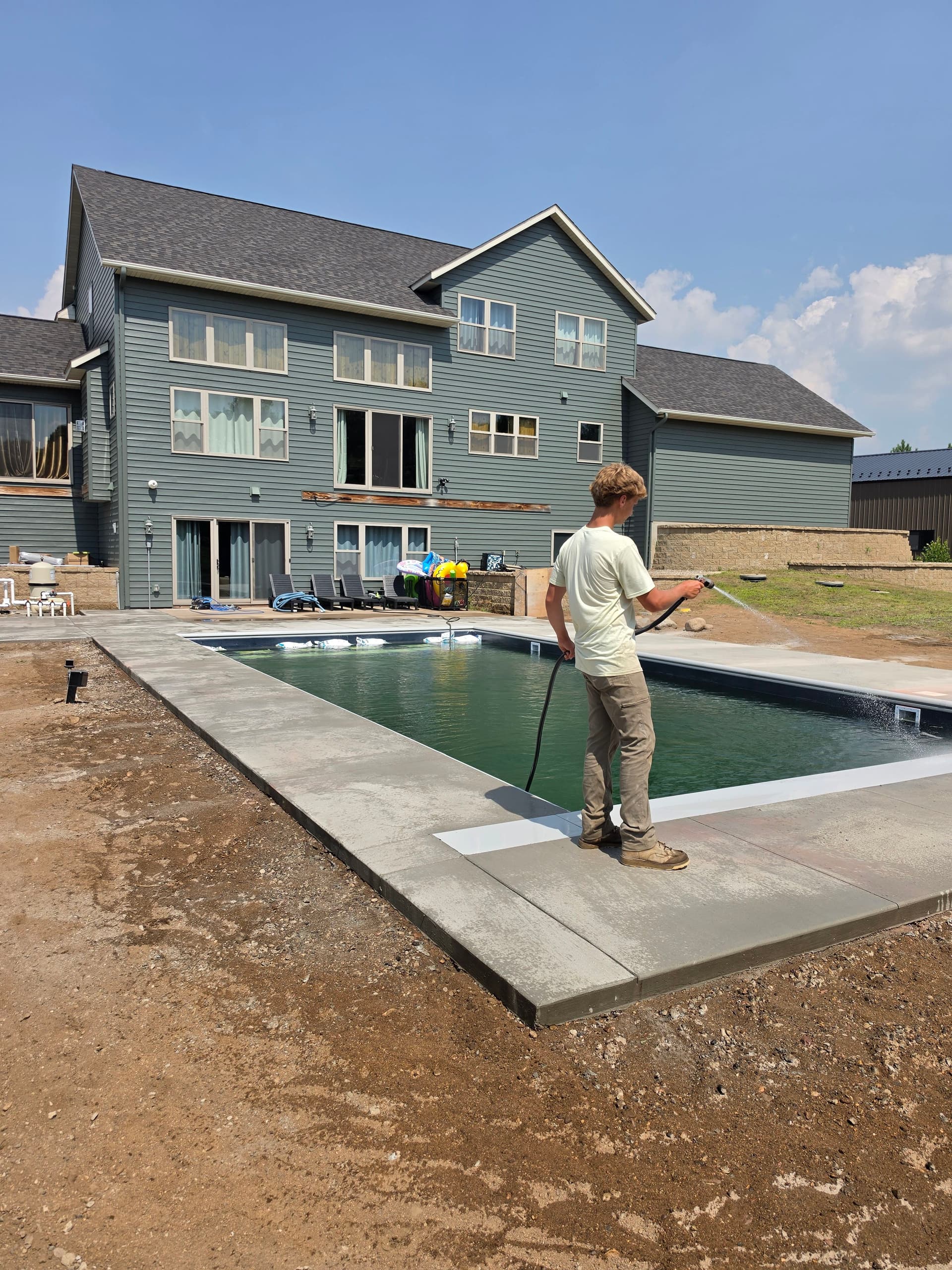 Gallery photos for Pool Deck, Patios, and a Metallic Interior Floor All in One: Image #2