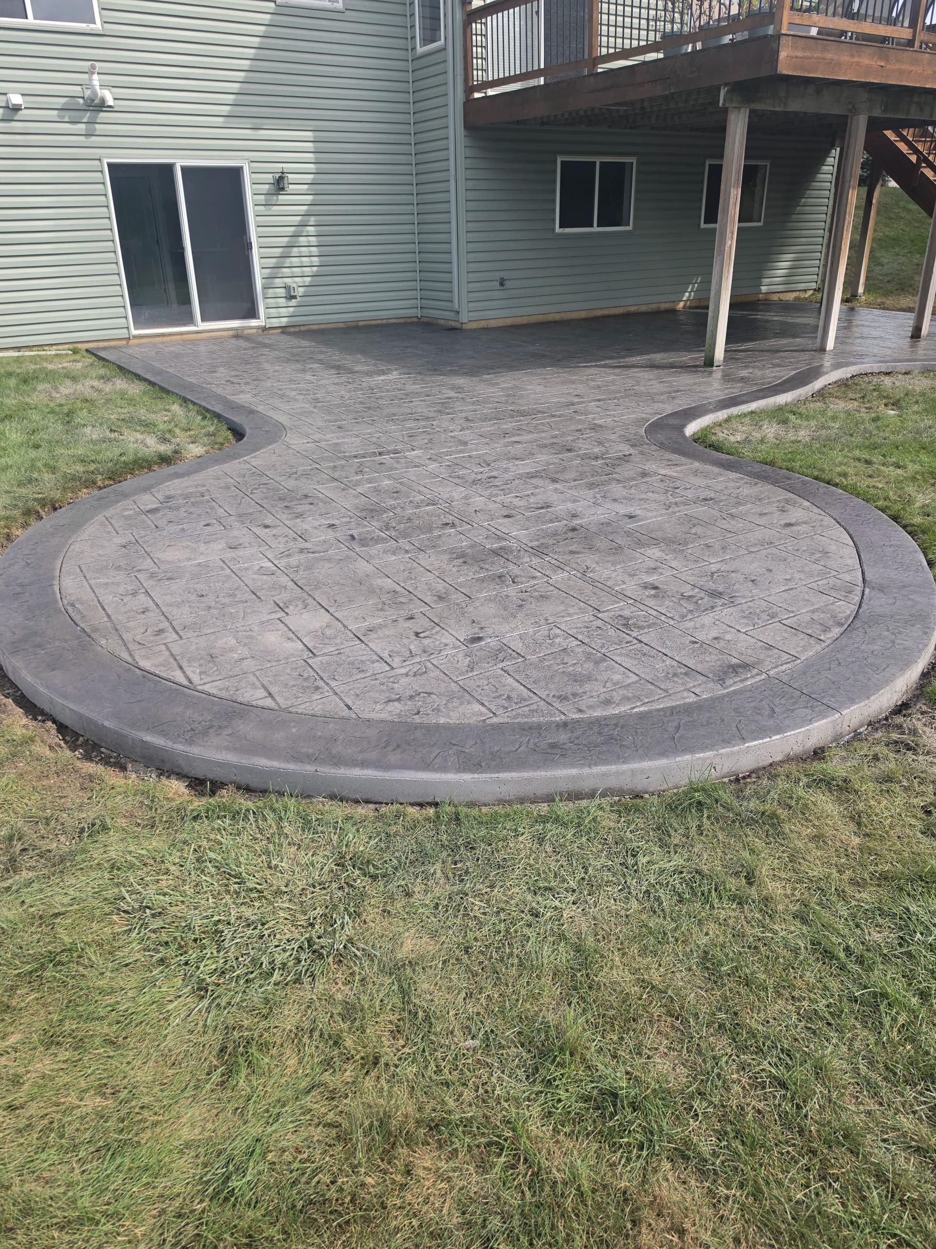 Gallery photos for Stamped Patios, Aprons, and Broom Finish Work - A Busy Week Recap: Image #2