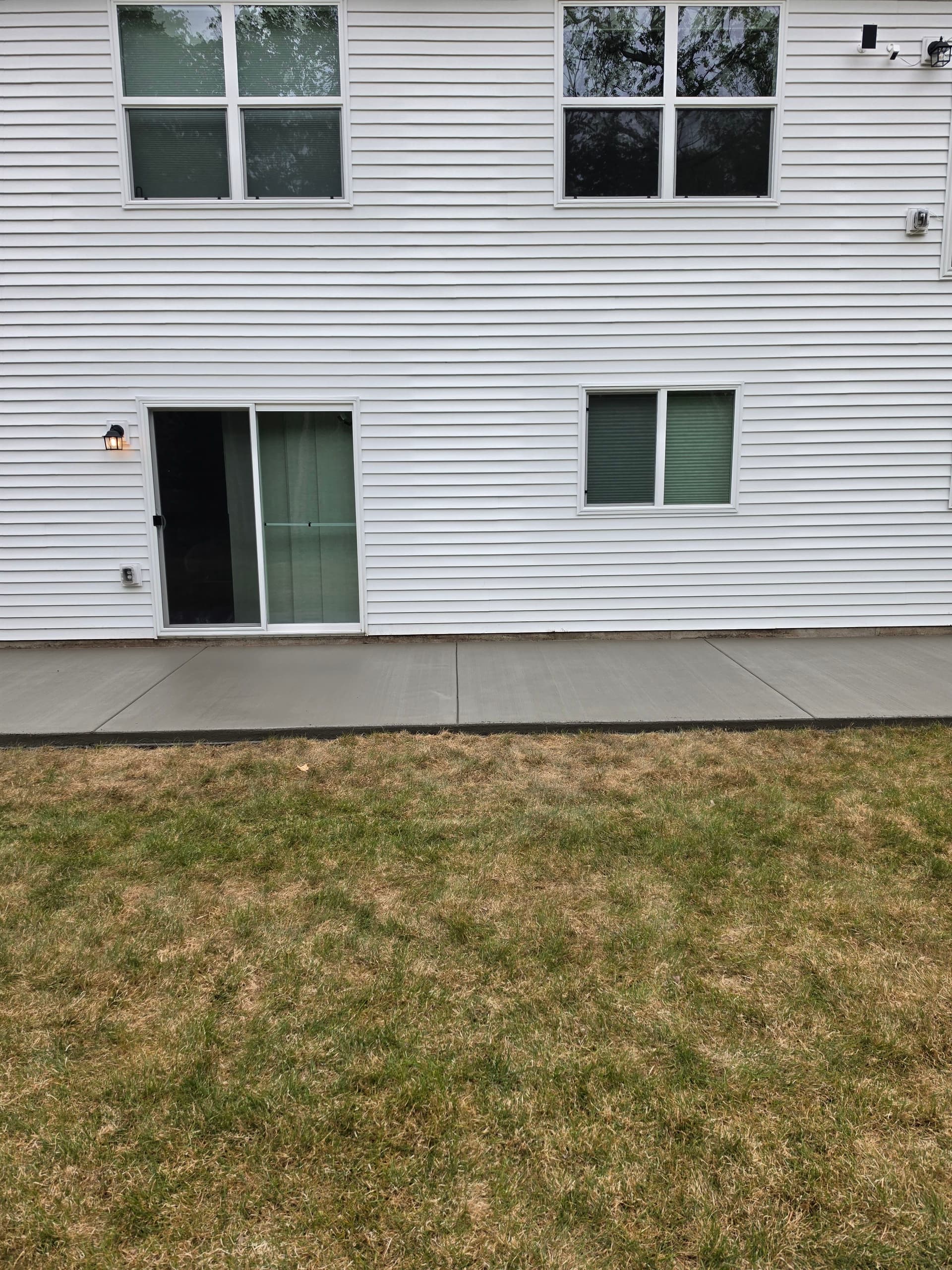 Gallery photos for Roman Slate Stamped Patios and Broom Finish Concrete Wrapping Up the Week: Image #8