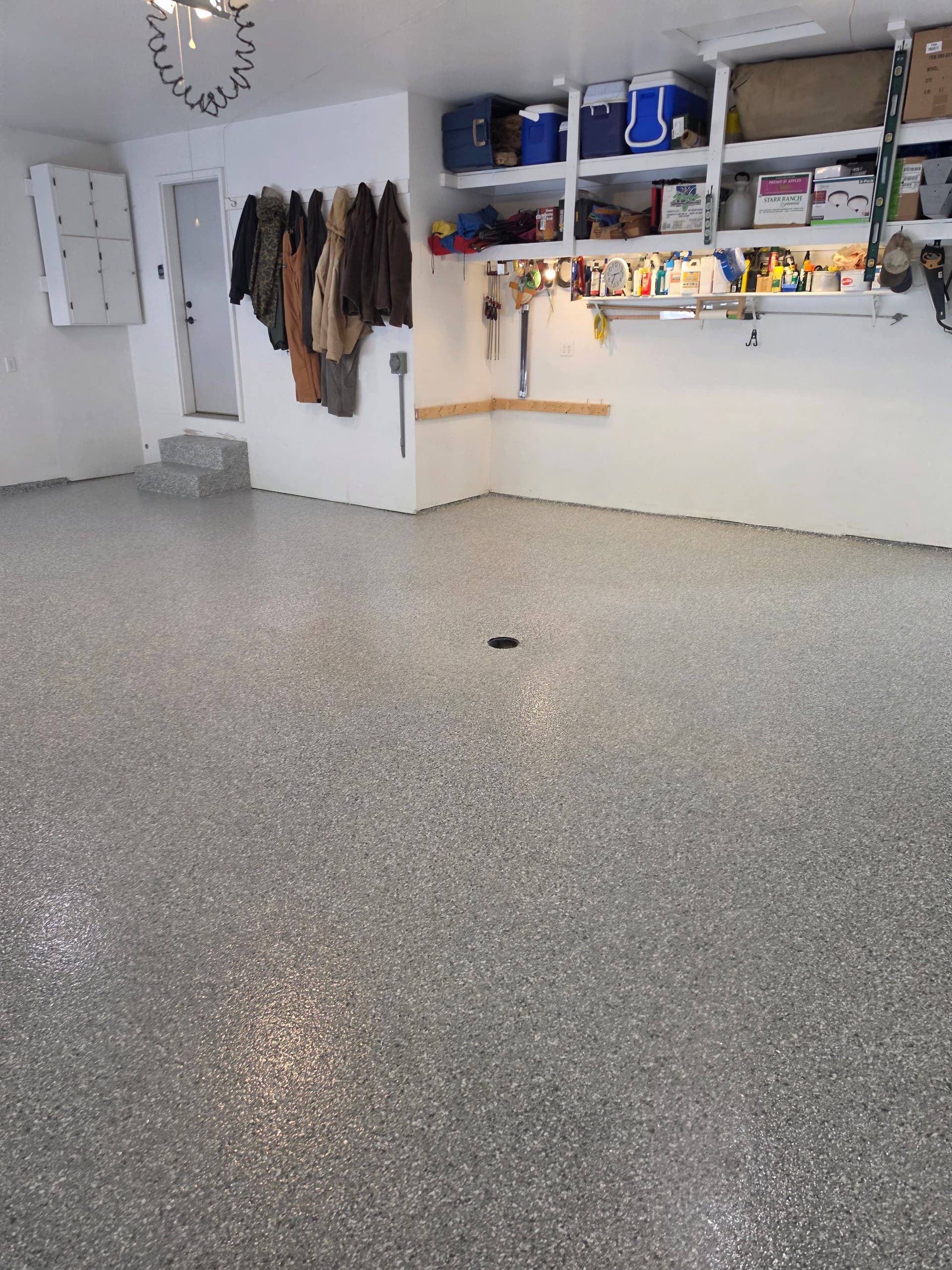Gallery photos for Garage Drain, Apron, Sidewalk, and Floor Coating Done Right: Image #2