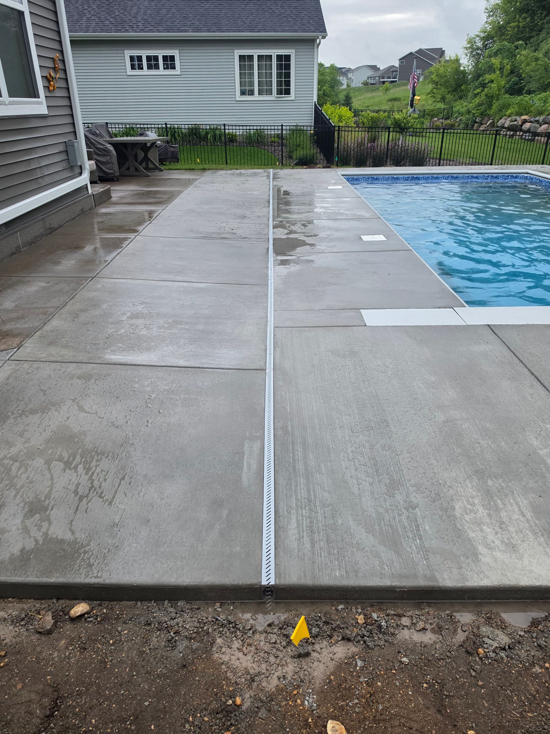 Gallery photos for Large Stamped Concrete Patio and Pool Deck Finished Strong: Image #9
