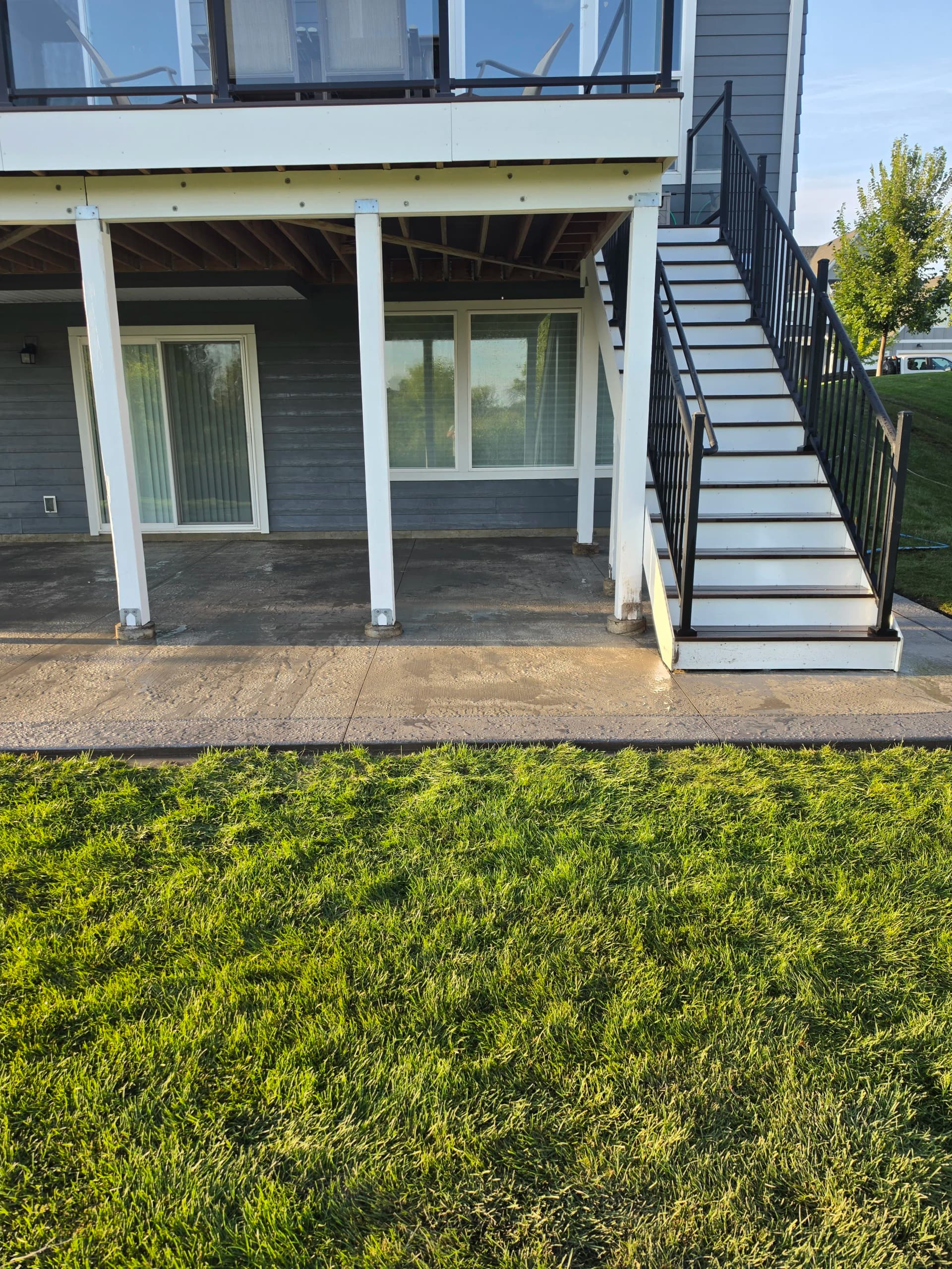 Gallery photos for Stamped Concrete Patios, Seat Walls, and Driveway Extensions Done Right: Image #5