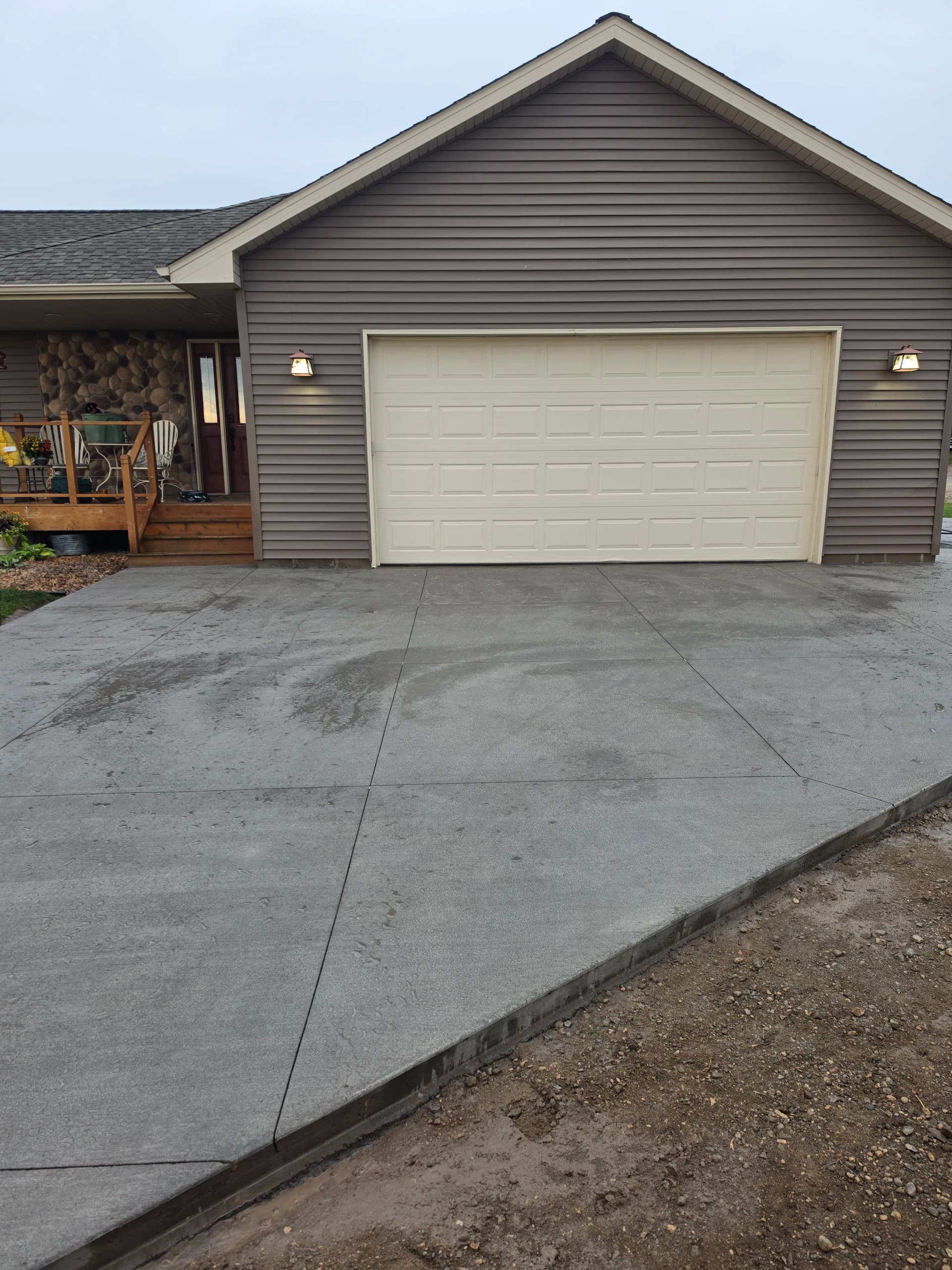 Gallery photos for Driveways, Patios, and Stamped Concrete - A Busy Week of Quality Pours: Image #3