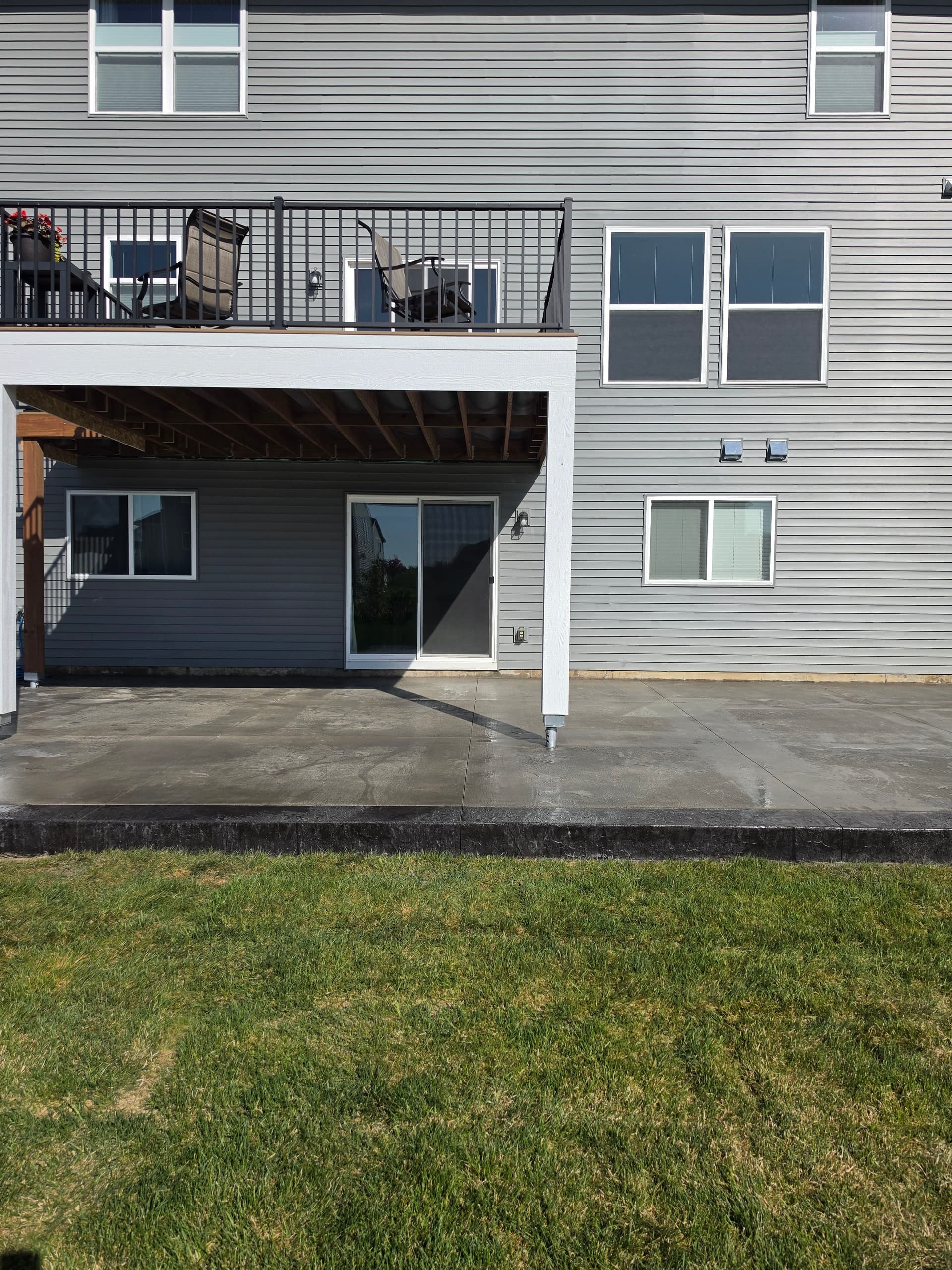 Gallery photos for Stamped, Textured, and Broom-Finish Concrete Patios Built to Last: Image #8