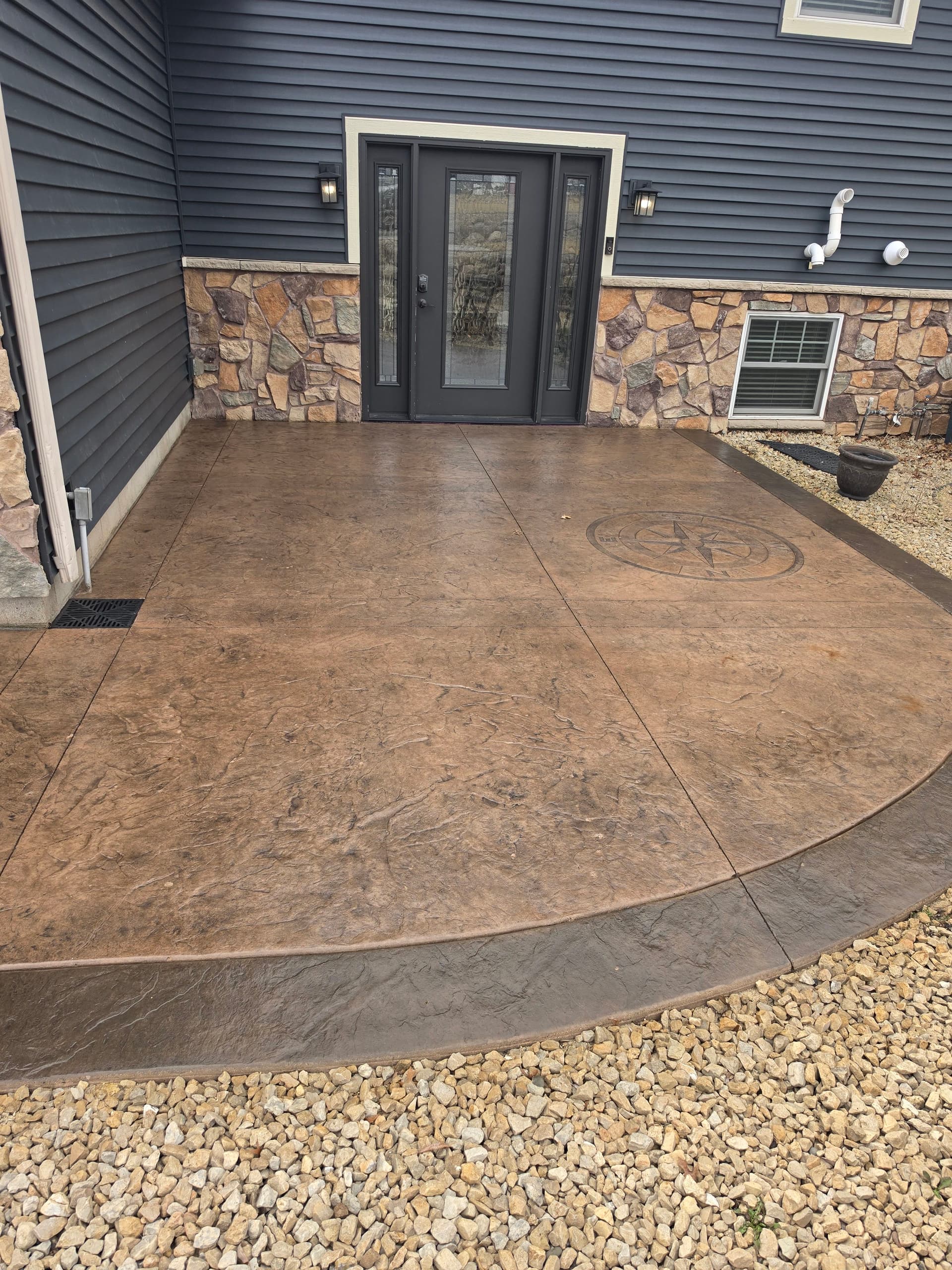 Gallery photos for Stamped Concrete Patio Clean and Re-Seal Results: Image #3