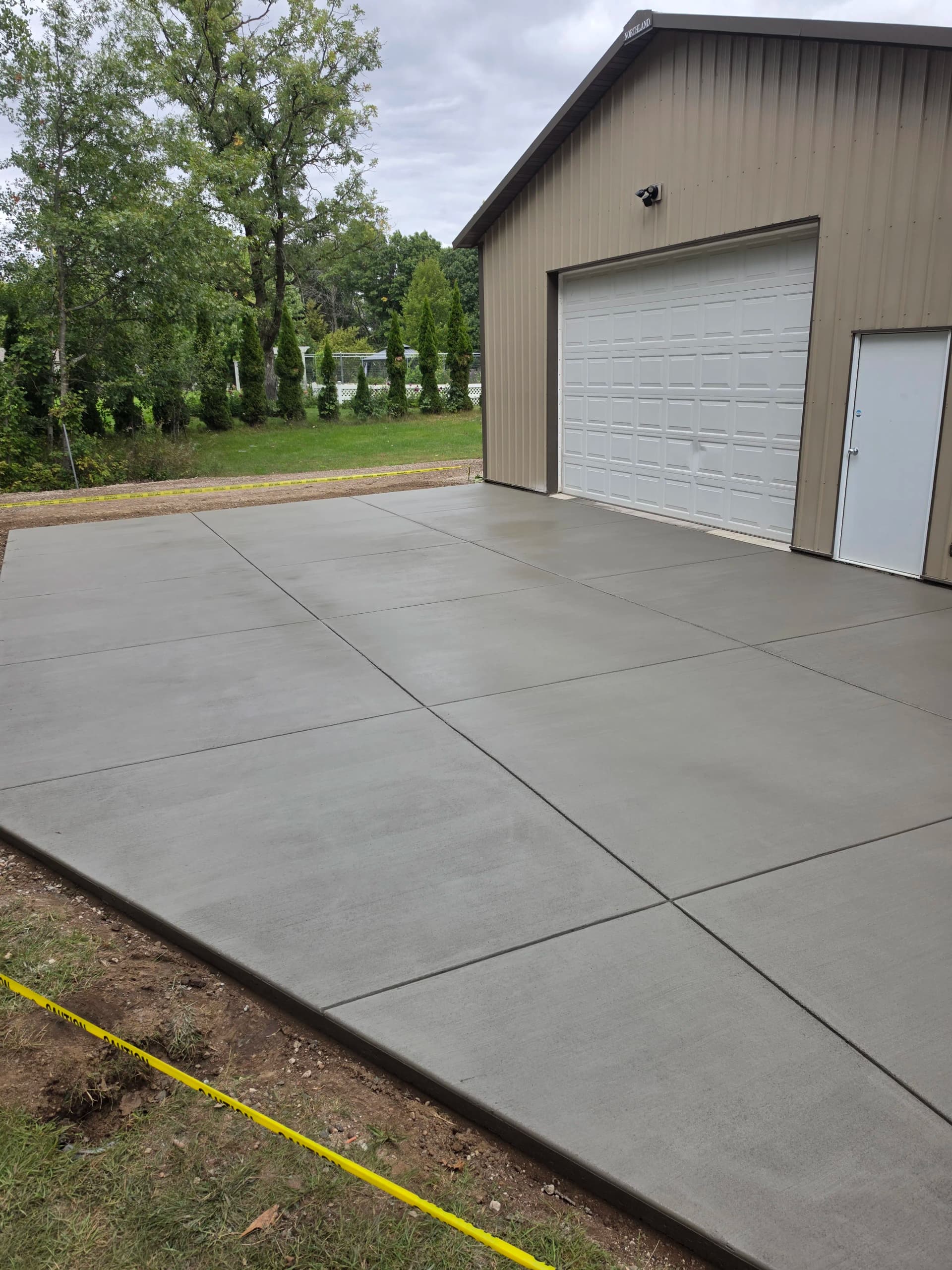 Gallery photos for Garage and Shed Concrete Tearout with Drains, Aprons, and Sidewalk: Image #2