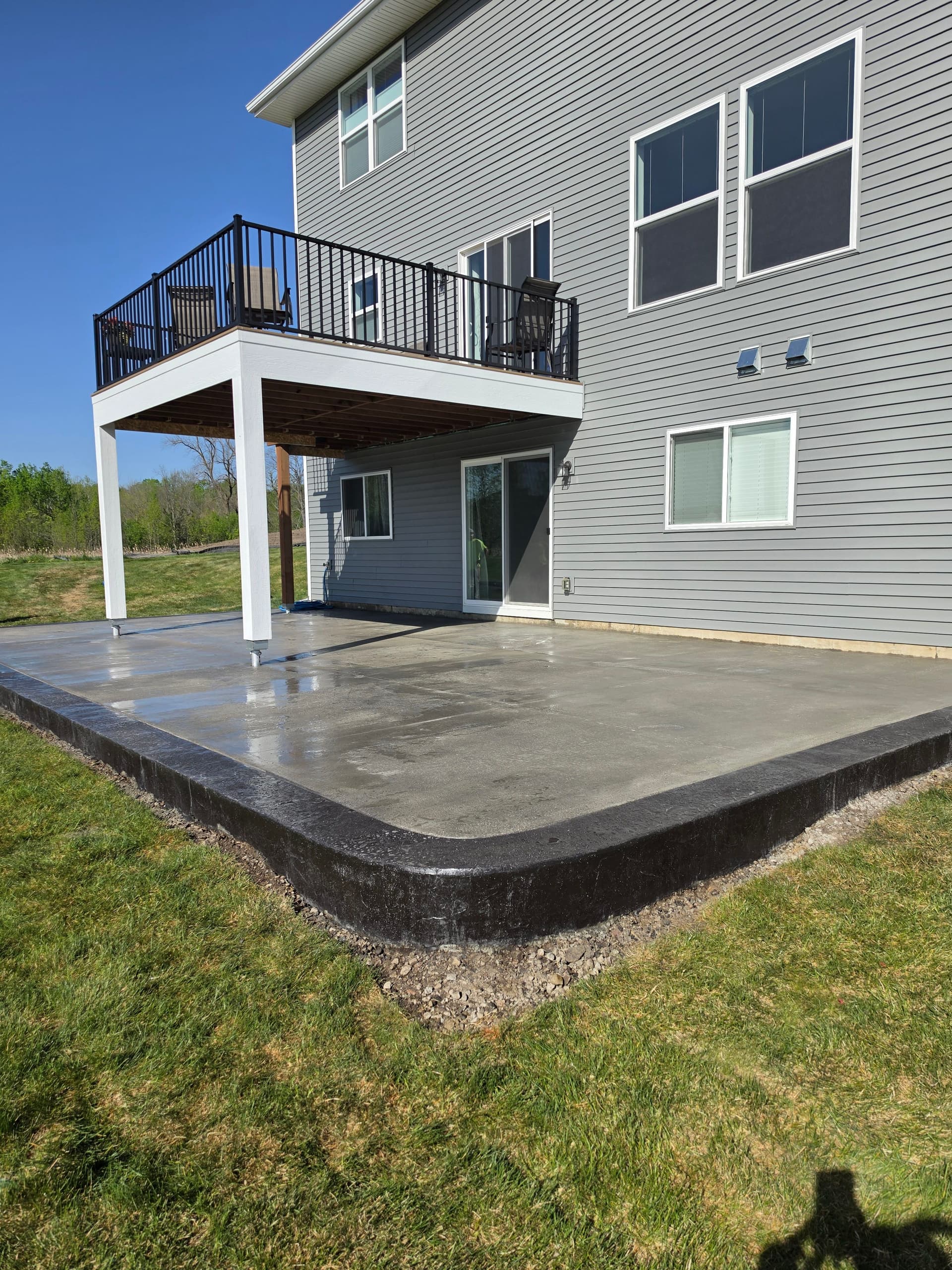 Gallery photos for Stamped, Textured, and Broom-Finish Concrete Patios Built to Last: Image #6