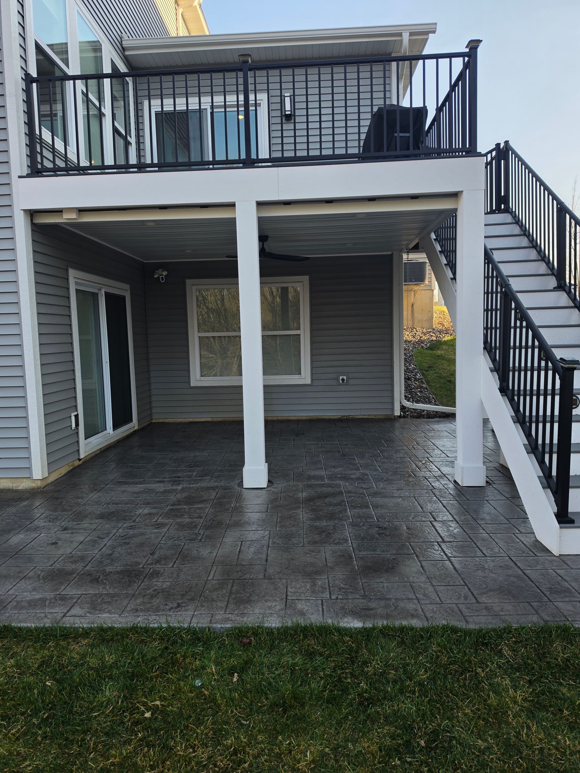 Gallery photos for Stamped Concrete Patio Clean and Re-Seal Results: Image #8